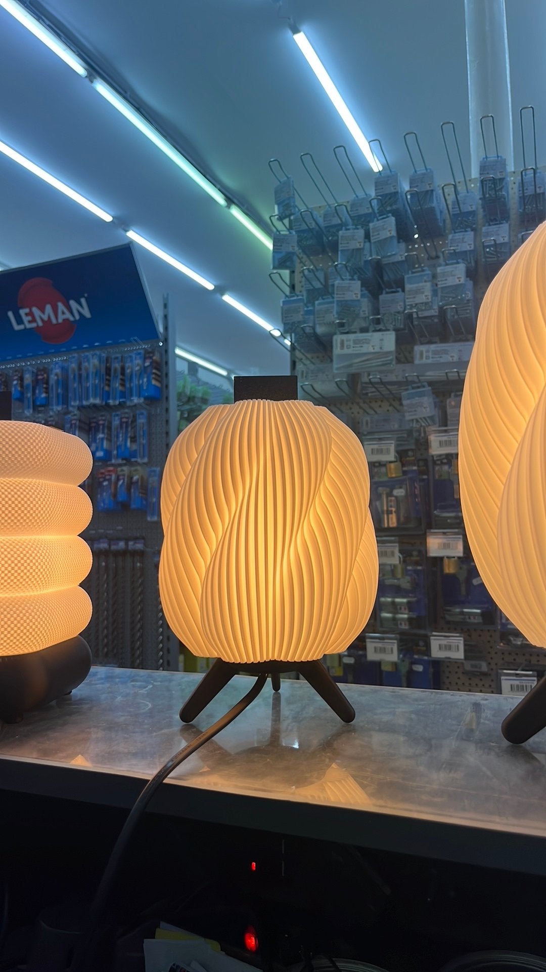 Lampe de chevet Twist, Neuf, Fait main, Enlèvement ou Envoi, Autres styles