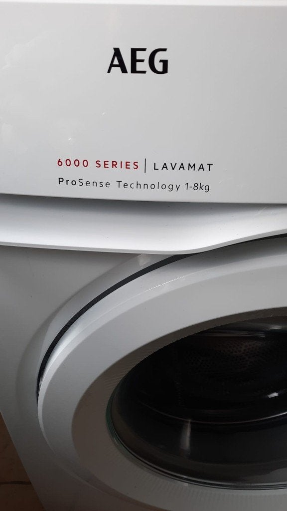 AEG 6000 ProSense - Machine à laver 8 kg, 1200 à 1600 tours, 6 à 8 kg, 85 à 90 cm, Programme lavage à la main
