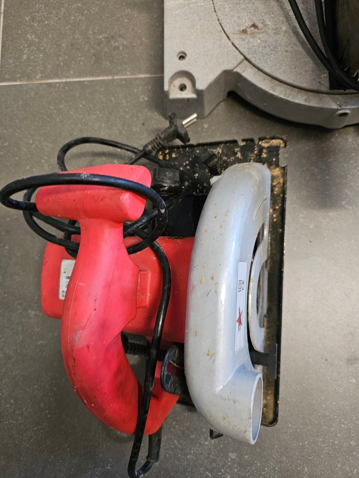 Cirkelzaag, Doe-het-zelf en Bouw, Gereedschap | Zaagmachines, Ophalen, Gebruikt