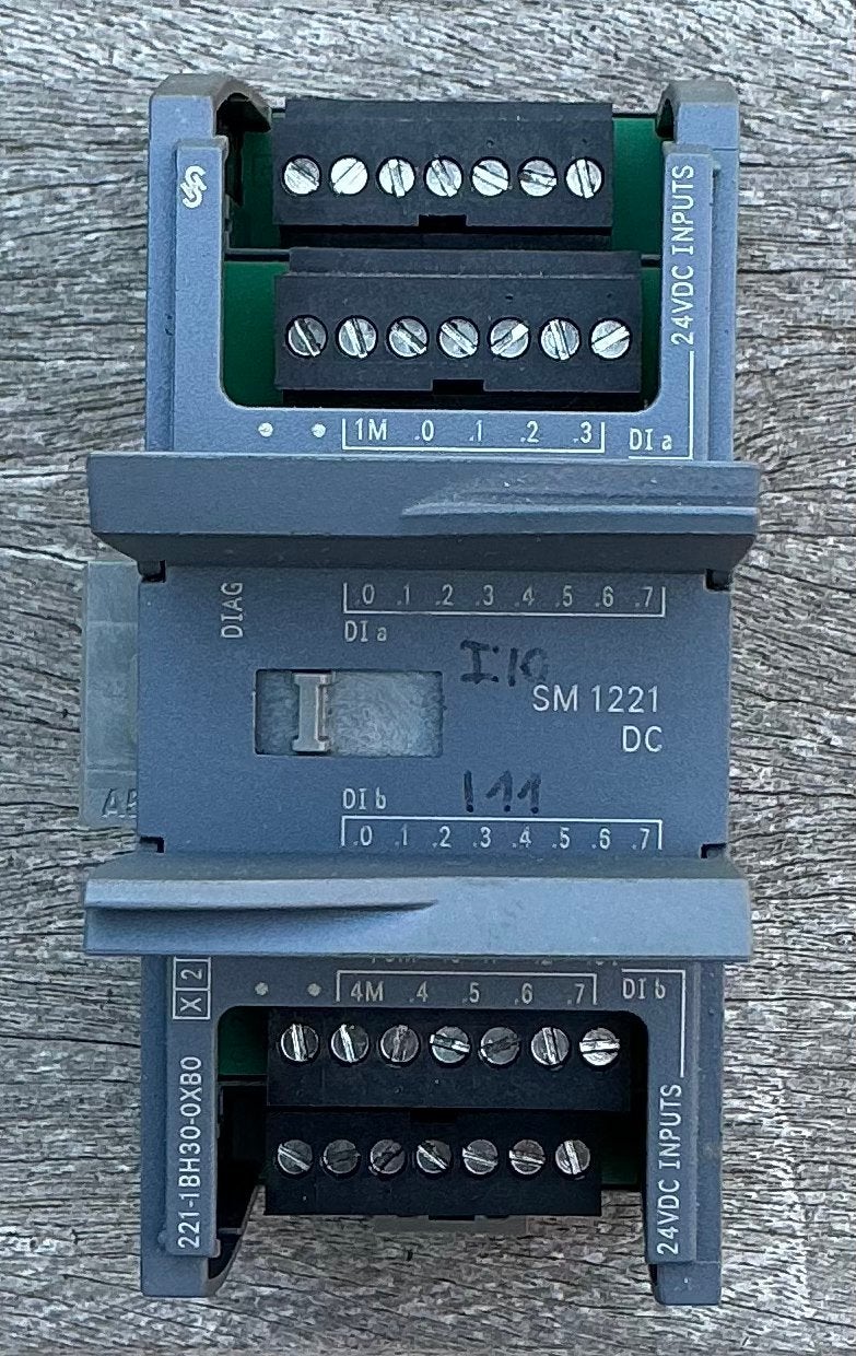 Siemens Simatic S7-1200 SM1221 DC, Hobby en Vrije tijd, Elektronica-componenten, Ophalen, Zo goed als nieuw