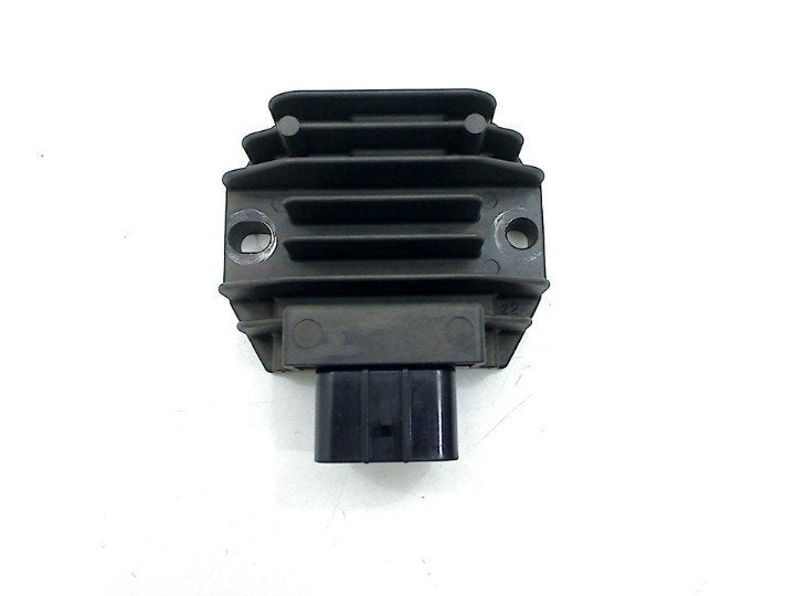 SPANNINGSREGELAAR MT 09 2021-2023 (MT09 B7N) (FH022BA), Motoren, Yamaha Motor Europe N.V., Gebruikt, Customersupport@yamaha-motor.co.uk