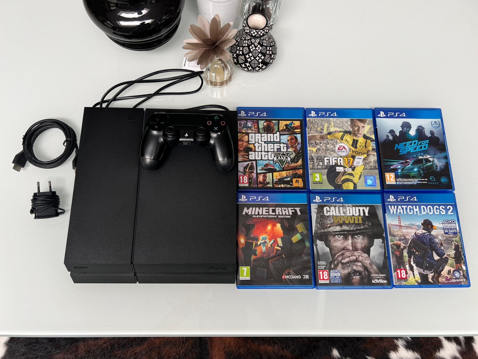 PS4 + 1 controller + kabels + 6 games, 500 GB, Enlèvement ou Envoi, Avec 1 manette, Utilisé