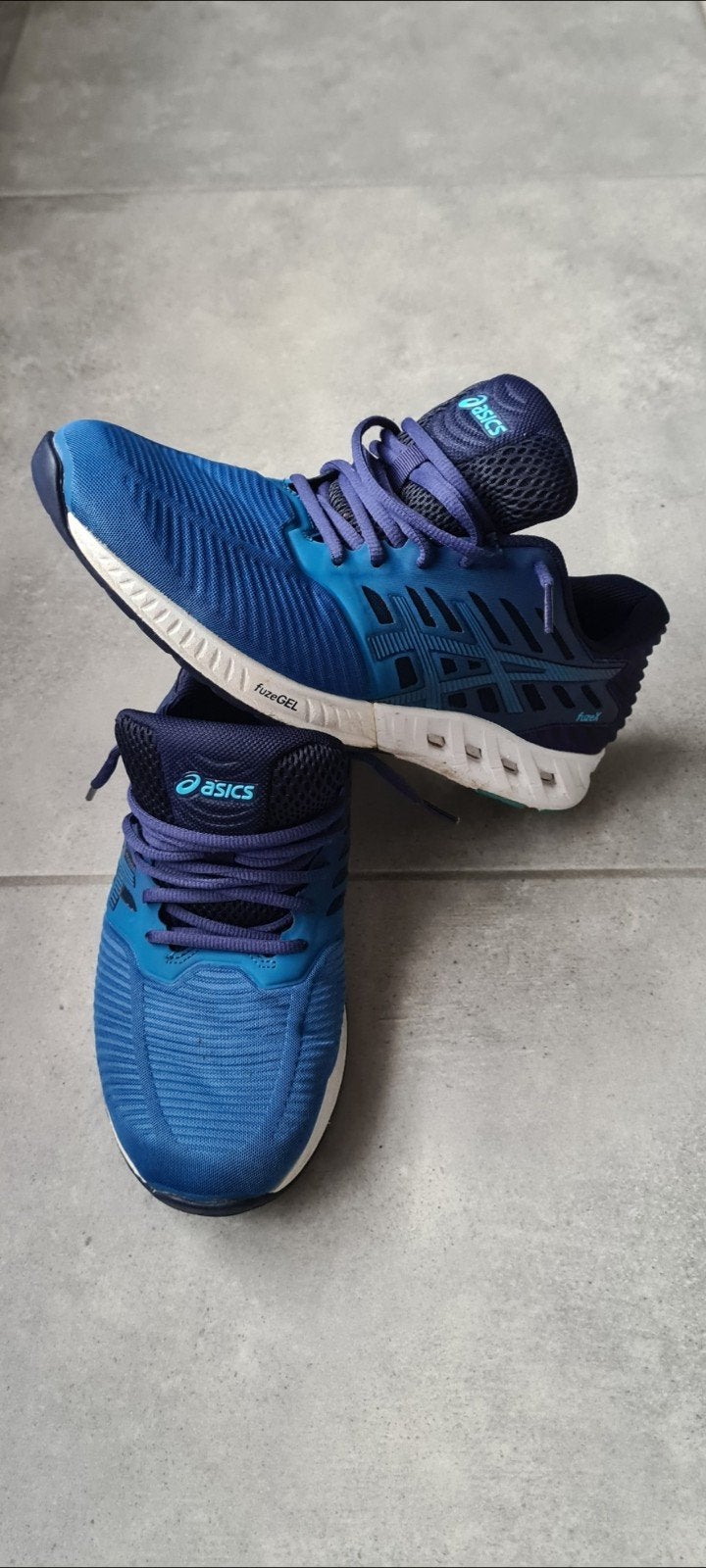 Chaussures running Asics Fuse X pointure 43.5, Sports & Fitness, Enlèvement, Chaussures