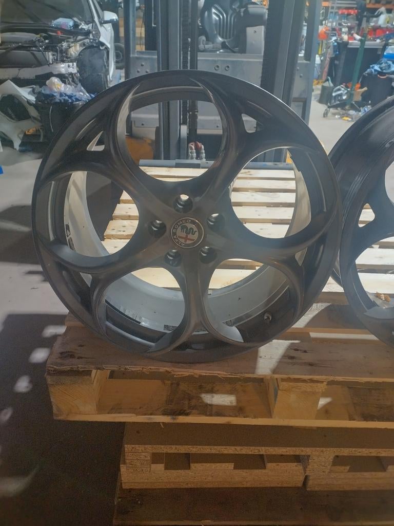 Alfa romeo Giulia breedset, Auto-onderdelen, Banden en Velgen, Gebruikt, Velg(en), Personenwagen, Ophalen