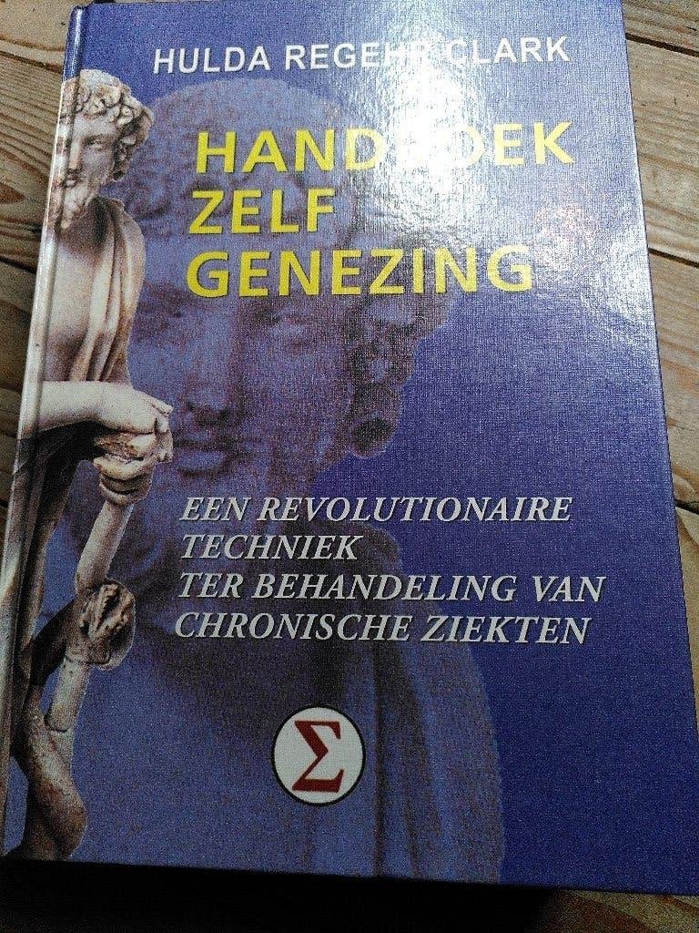 Handboek Zelfgenezing - Hulda Clark, Boeken, Gelezen, Ophalen of Verzenden, Instructieboek, Overige onderwerpen