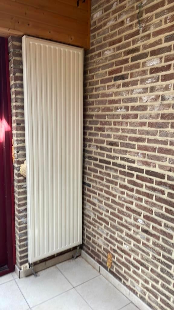 Radiator, Ophalen, Zo goed als nieuw, Radiator