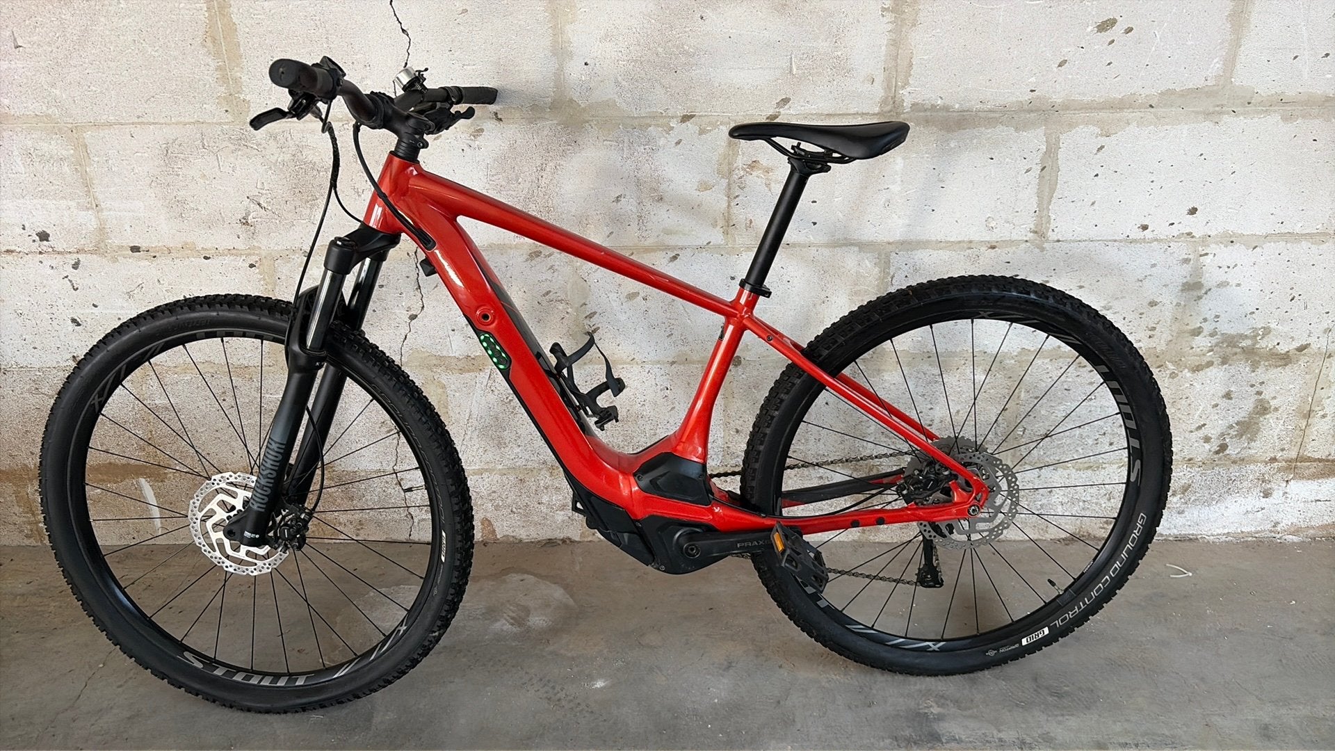 Specialized Turbo Levo Hardtail Comp - zeer weinig gebruikt, Vélos & Vélomoteurs, VTT semi-rigide, Enlèvement