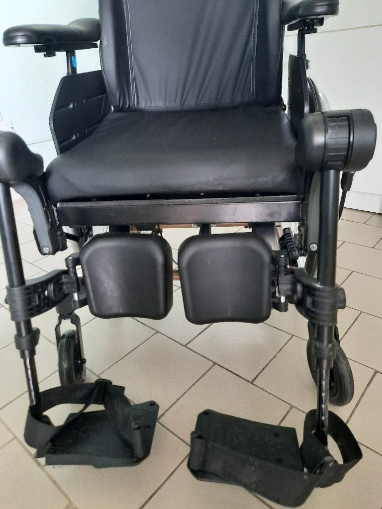 Chaise roulante