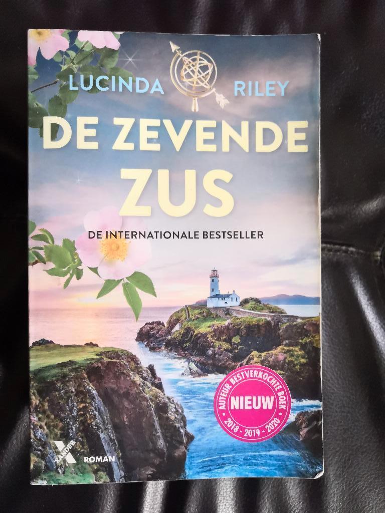 lucinda riley :de zevende zus, Boeken, Ophalen of Verzenden, Zo goed als nieuw, Lucinda Riley