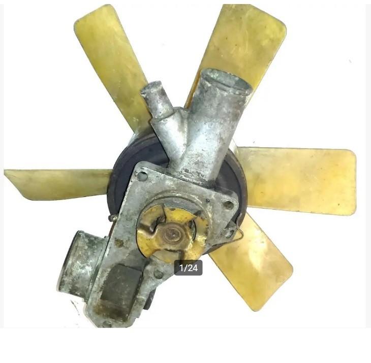 Waterpomp, kachel Peugeot 404 Benzine Tank, motor, Hydrovac,, Auto-onderdelen, Ophalen of Verzenden, Gebruikt, Peugeot