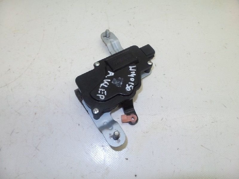 CENTRALE VERGRENDELING MOTOR Kia Rio II (DE), Gebruikt, Kia