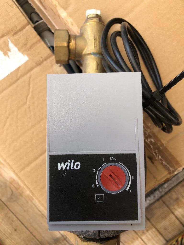 Pompe sanitaire Wilo, Bricolage & Construction, Enlèvement ou Envoi, Comme neuf, Autres types