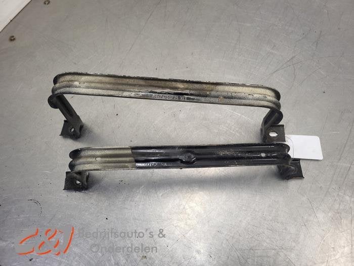Bande réservoir d'un Mercedes Vito, 3 mois de garantie, Utilisé, -, -