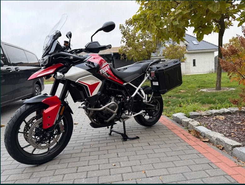 Triumph Tiger 900 GT Aragon, Motos, Entreprise