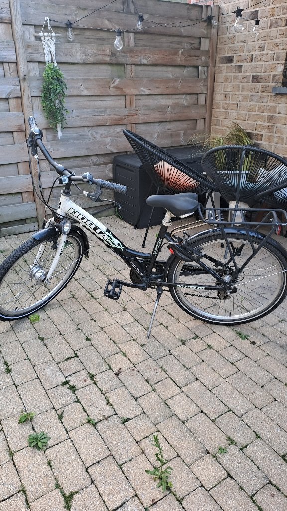 Meisjesfiets 24 inch, Ophalen, Gebruikt, 24 inch