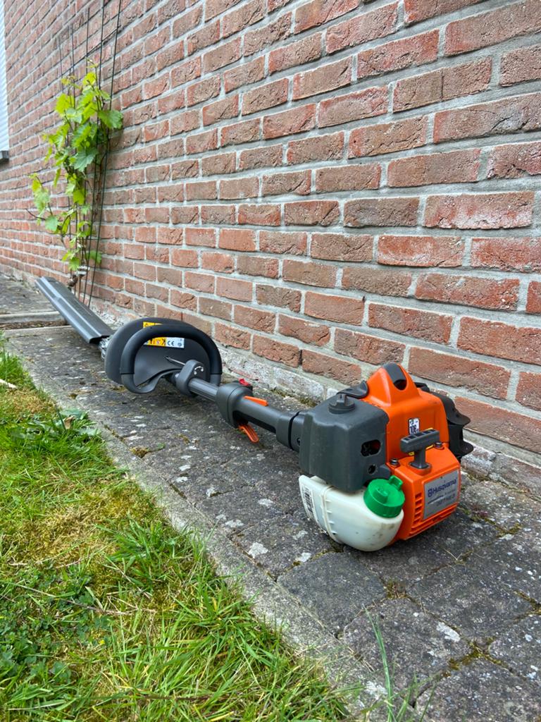 Husqvarna 327HE3 X-Series Professionele Stokheggenschaar, Ophalen, Zo goed als nieuw, Benzine