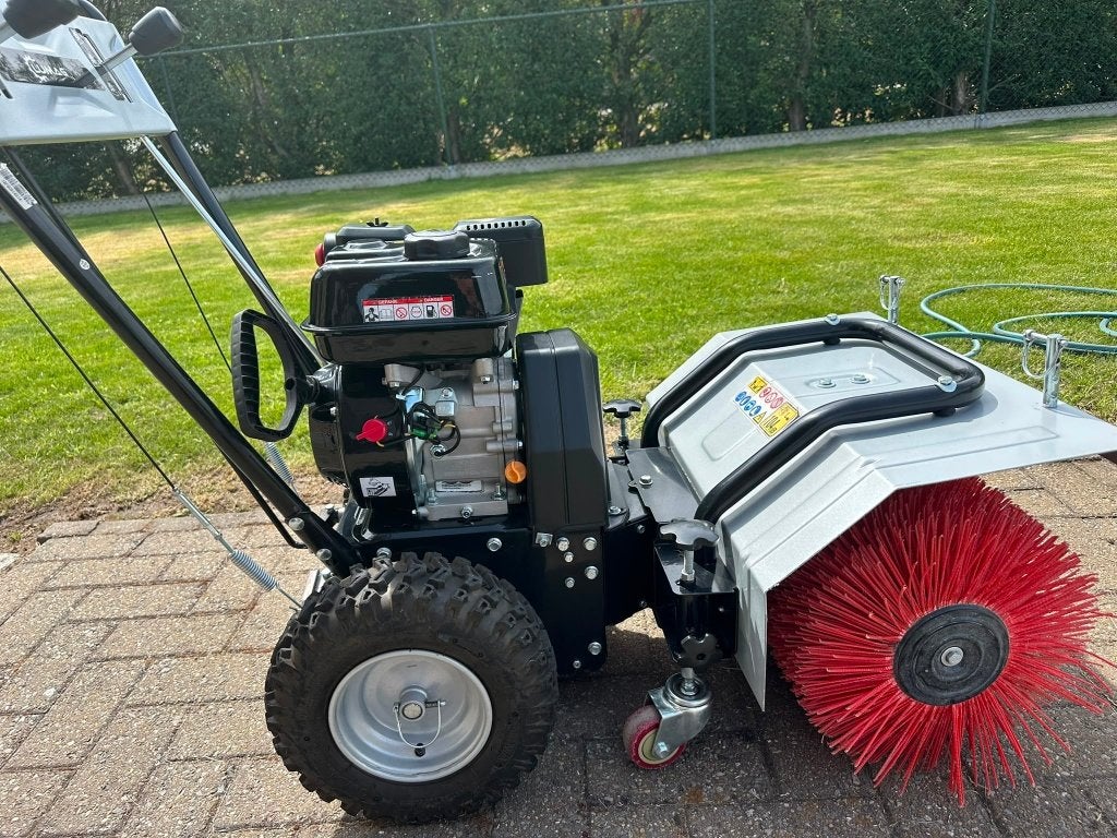 Lumag KM600 veegmachine, Jardin & Terrasse, Enlèvement, Comme neuf