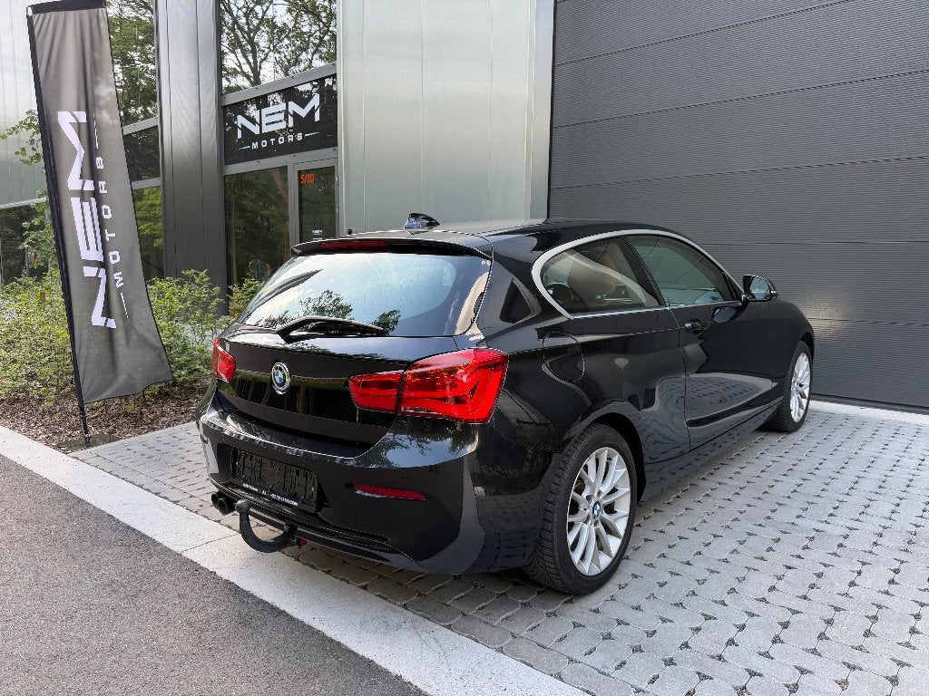 BMW 120iAS Sportpakket,GARANTIE,ACC,AIRCO,NAVI,LED,CRUISE, Autos, Cuir, Entreprise, Entretenue par le concessionnaire, Automatique