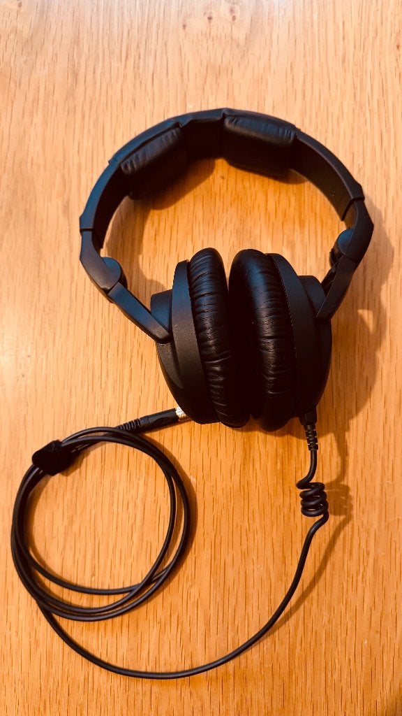 Sennheiser hd300 PRO, TV, Hi-fi & Vidéo, Casques audio, Enlèvement ou Envoi, Sennheiser, Circum-auriculaire, Noir