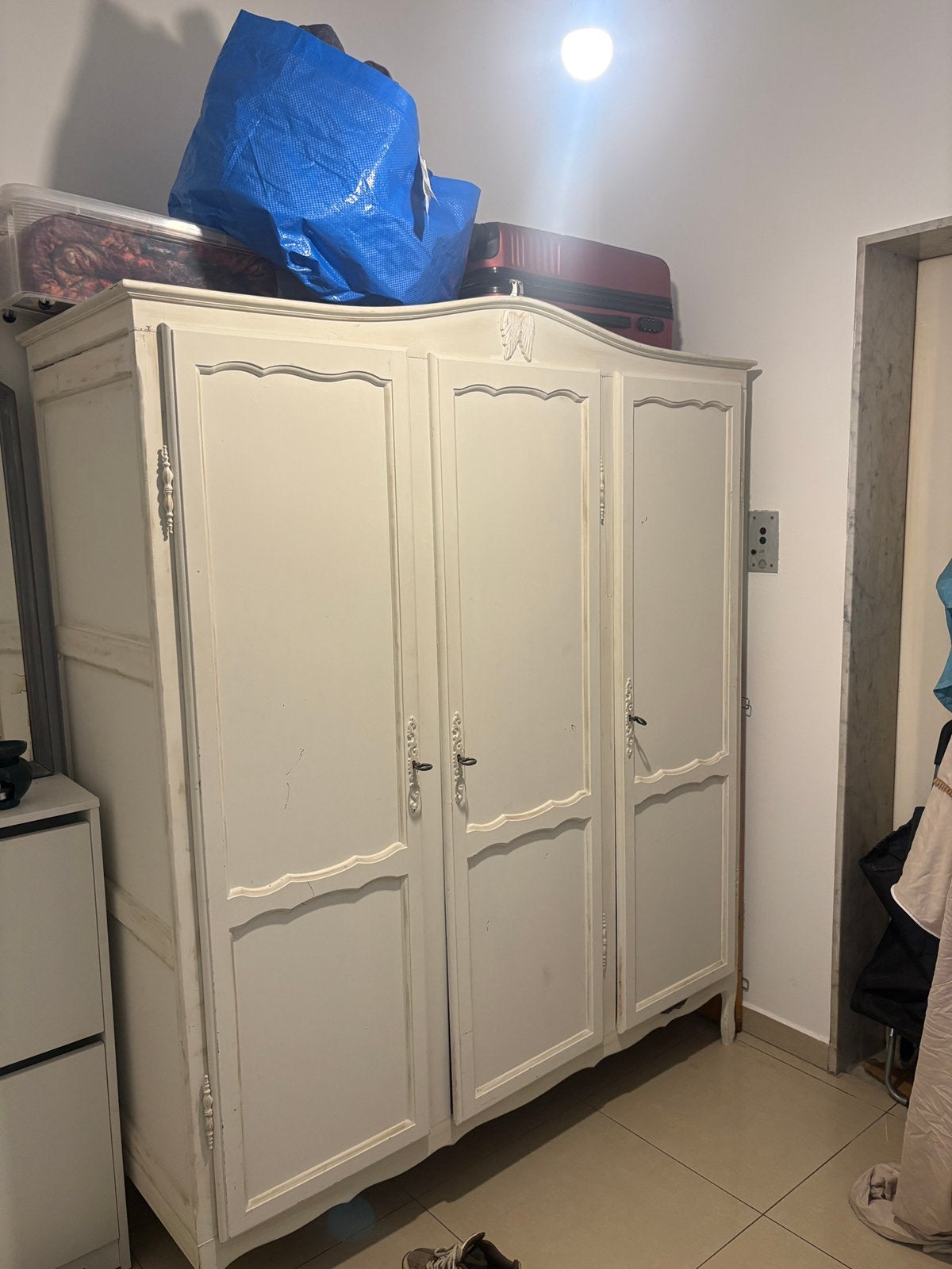 Armoire vintage, Maison & Meubles, Armoires | Penderies & Garde-robes, Enlèvement, Comme neuf