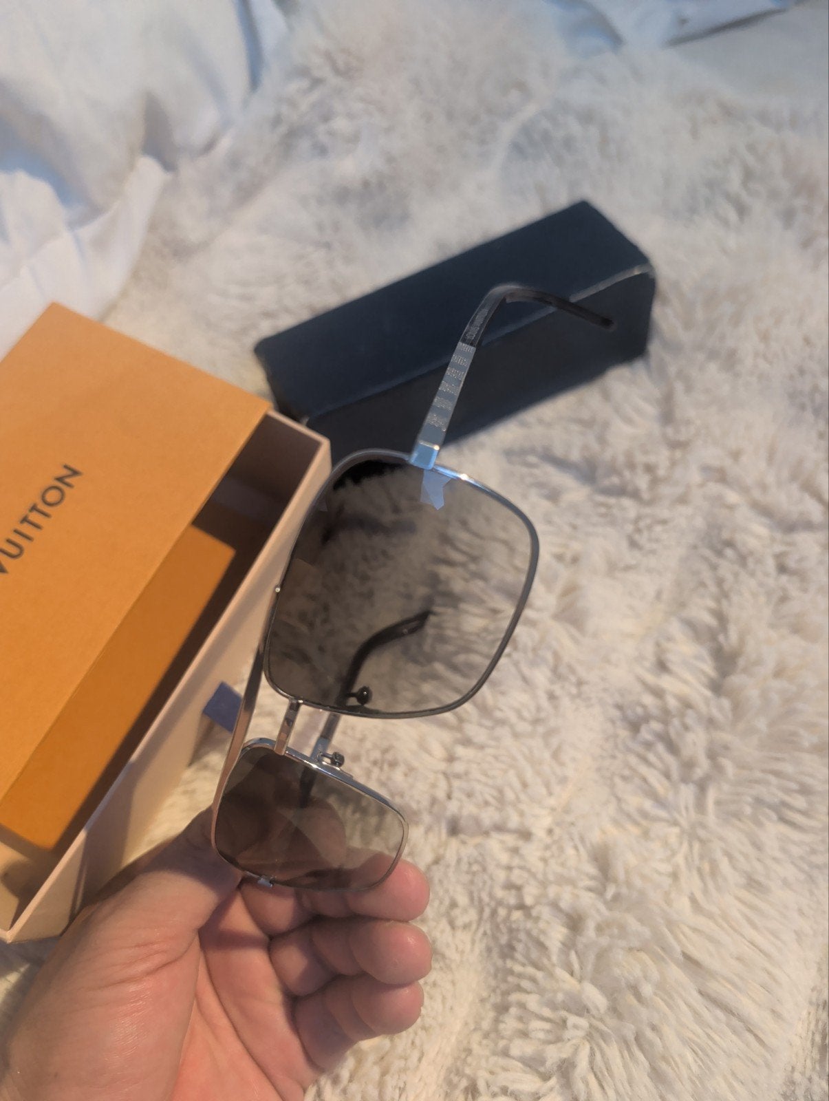 Lunettes de soleil Louis Vuitton "Attitude" - Authentiques, Enlèvement, Lunettes