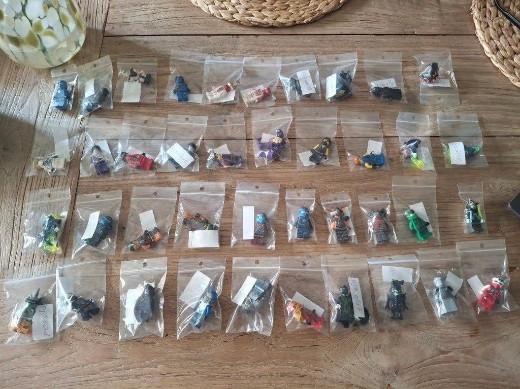 Lego Ninjago mini figuurtjes 40 stuks!, Gebruikt, Lego, Ophalen of Verzenden, Minifiguur