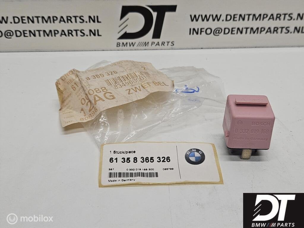 Relais roze ABS BMW E34 E39 E38 E31 61358365326, Nieuw, Ophalen of Verzenden, BMW