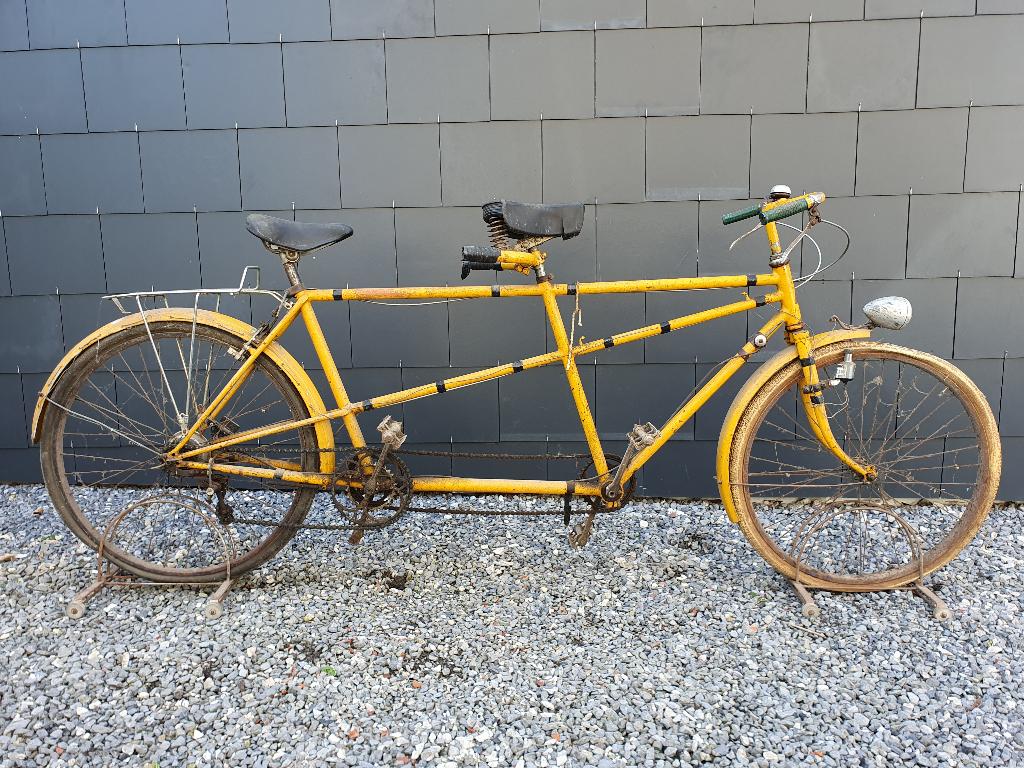 Lot de vélos / tandems anciens à restaurer, Vélos & Vélomoteurs, Enlèvement, Utilisé, Cadre, Cuir