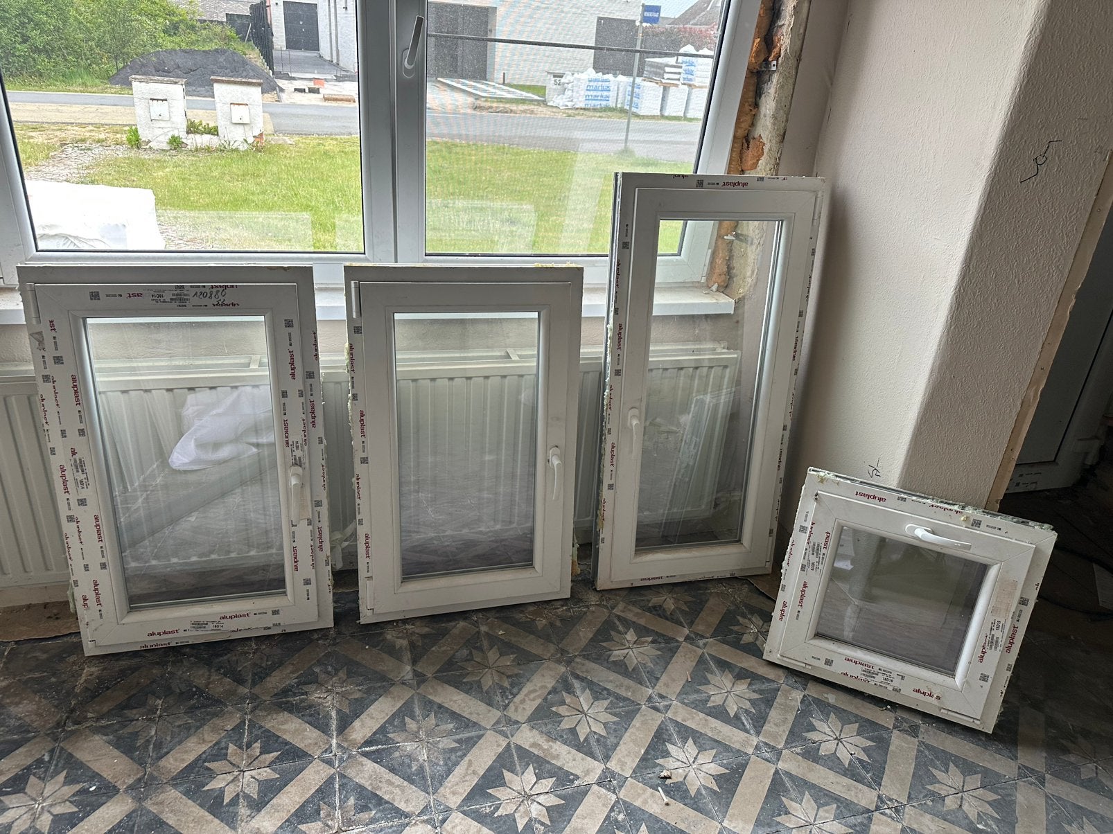Ramen te koop aluplast ideal 4000, Ophalen, Zo goed als nieuw