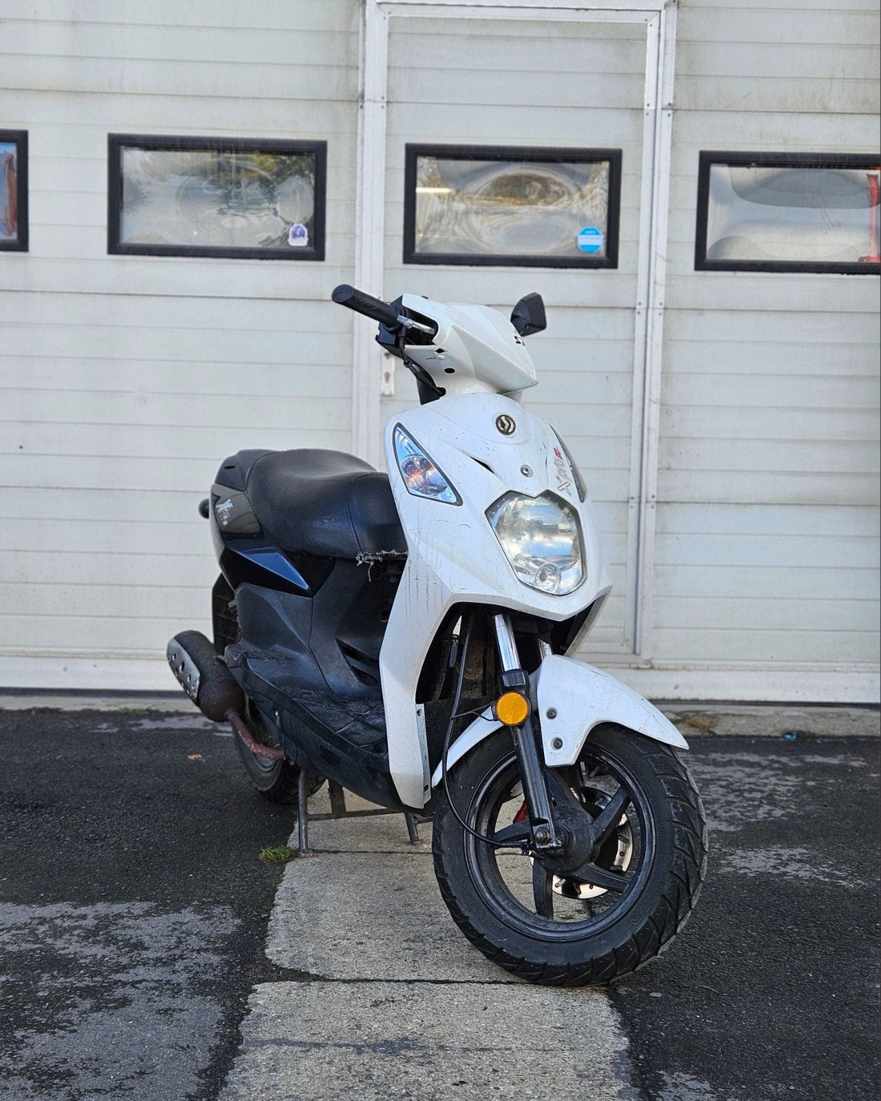 Sym X-Pro 50cc 4 temps - Pour pièces, Vélos & Vélomoteurs, Autres modèles, Enlèvement, Utilisé, Essence