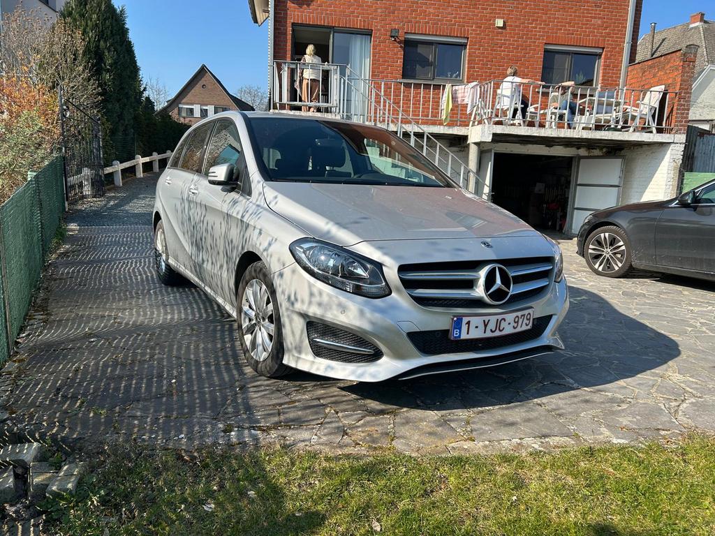 Mercedes B180 Automaat (2018) Topstaat, Lage Kilometerstand!, Auto's, Mercedes-Benz, Particulier, B-Klasse, Benzine, Euro 6, Monovolume
