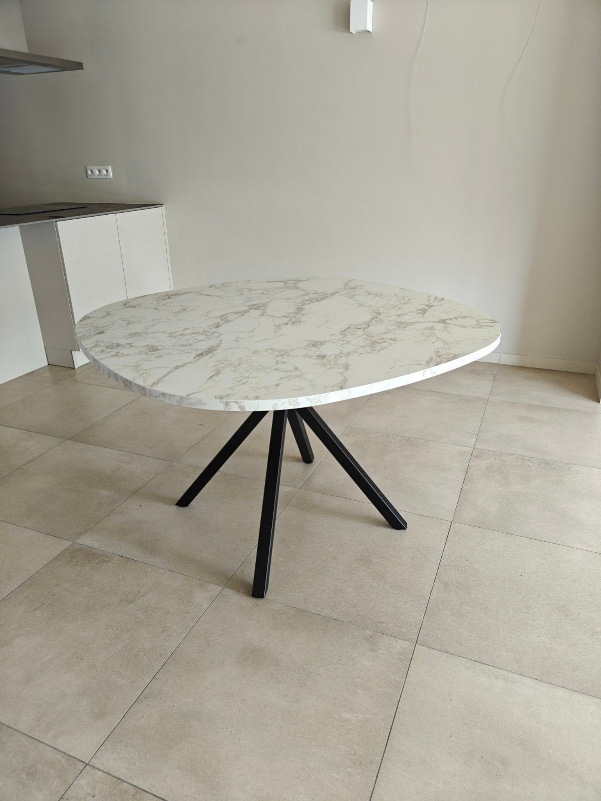 Mooie eetkamertafel, Huis en Inrichting, Ophalen