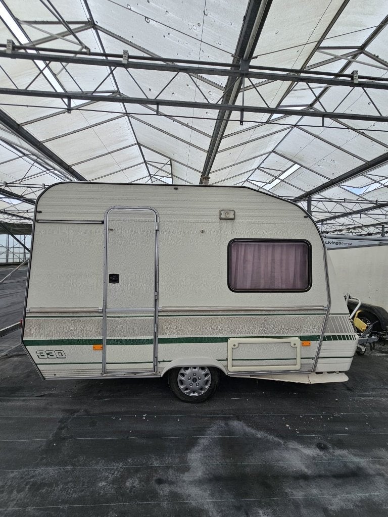 Chateau 330, Caravans en Kamperen, Chateau, Luifel, Particulier, 4 tot 5 meter