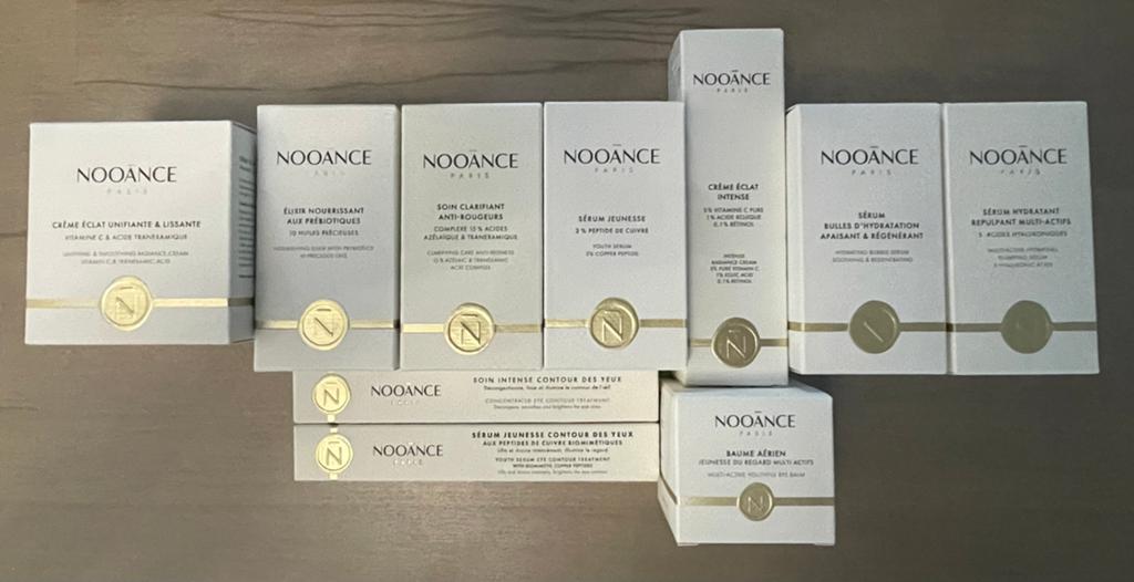 COMPLETE DOOS VAN NOOĀNCE PARIS — NIEUW EN NOOIT GEBRUIKT, Ophalen of Verzenden, Nieuw, Gehele gezicht, Verzorging
