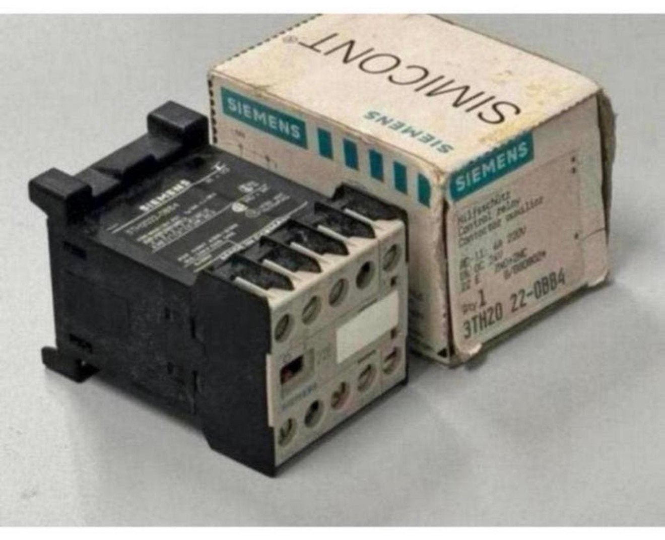 Relais commande Siemens 3TH20 22-0BB4 4NO 24VDC 24V nouveau, Enlèvement ou Envoi, Comme neuf
