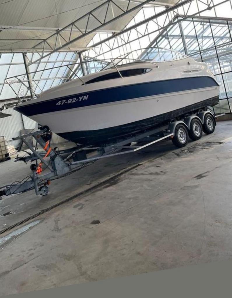 Bayliner 245 . te koop van Bouwjaar 2008 in top conditie, Ophalen, Binnenboordmotor, 6 meter of meer, Zo goed als nieuw