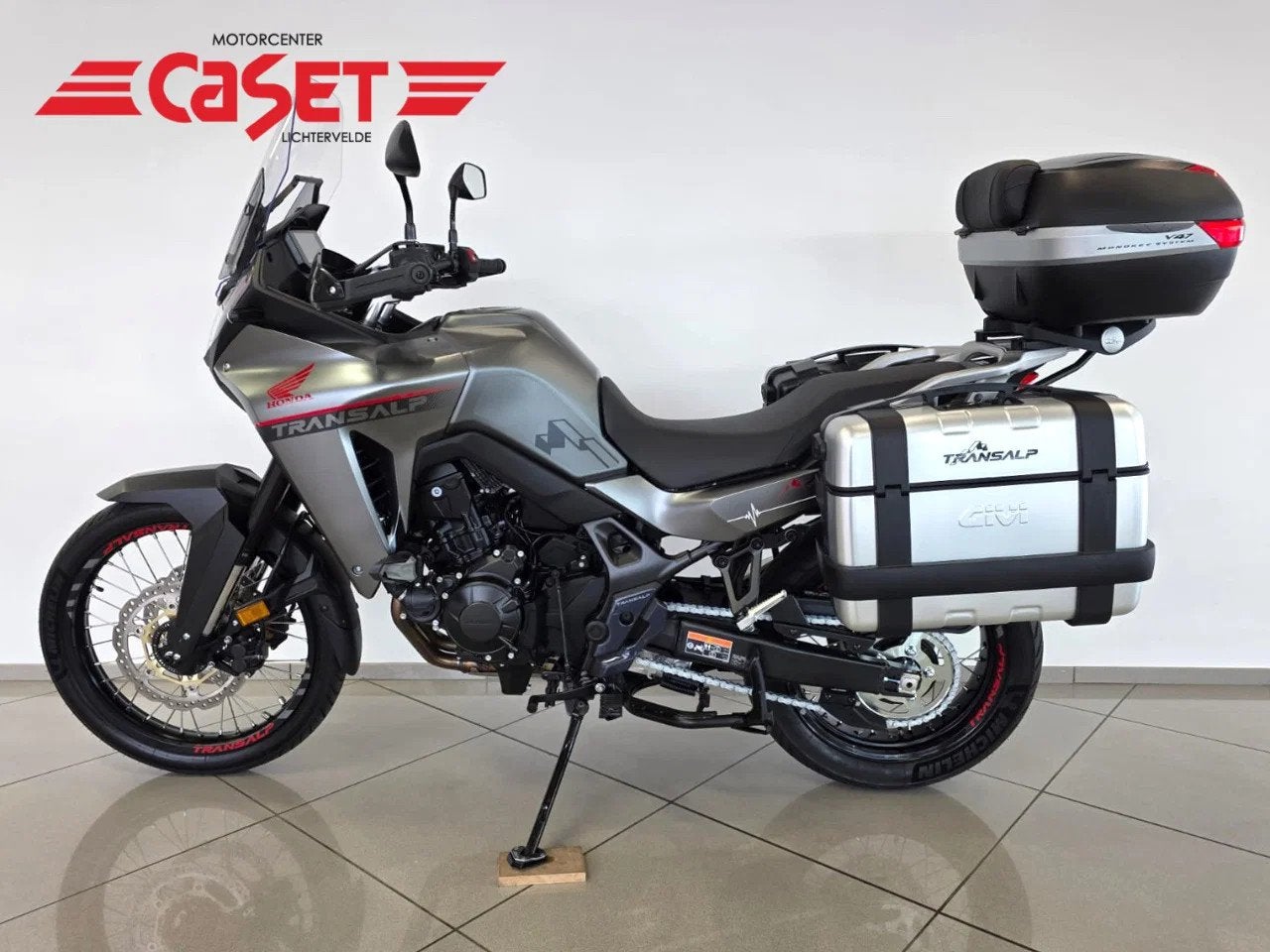 Honda XL 750 (année de construction 2023), 750 cm³, Entreprise, Occasion, Plus de 35 kW