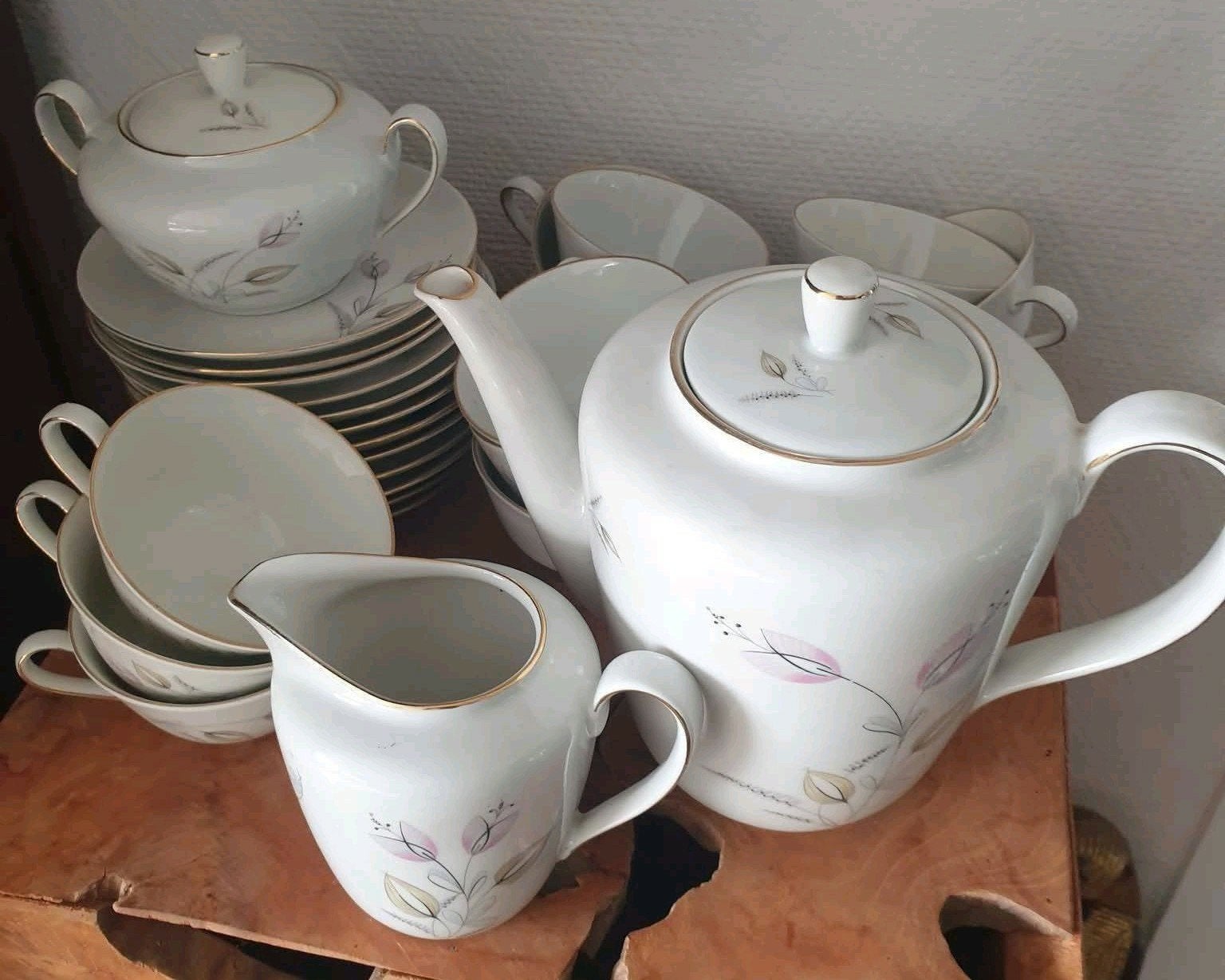 vintage porceleinen koffieservies, Ophalen