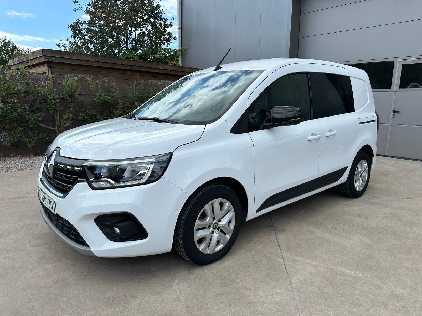 Renault kangoo/3 places/Automatique/2023/64000km, Autos, Achat, 6 portes, Euro 6, Entreprise