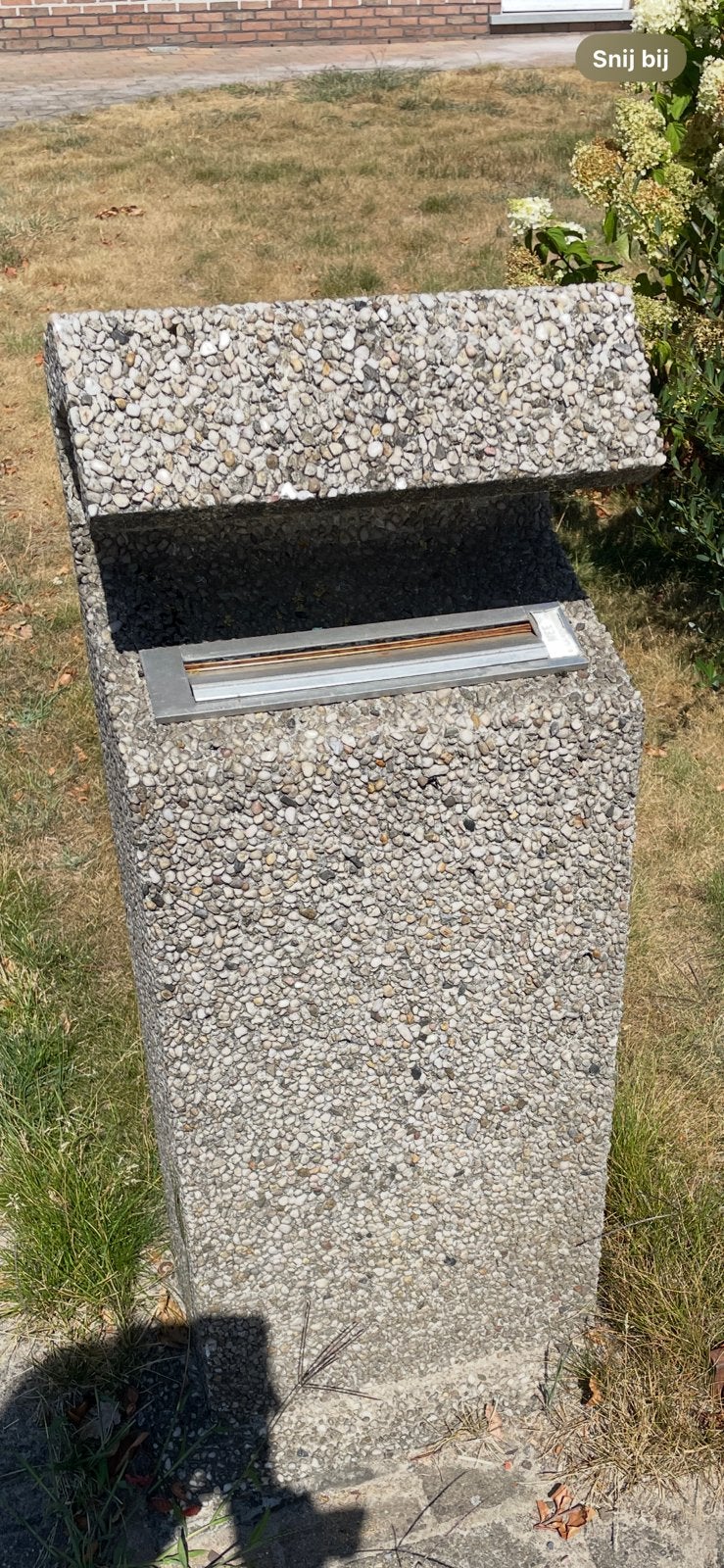 Brievenbus, Ophalen, Gebruikt, Beton