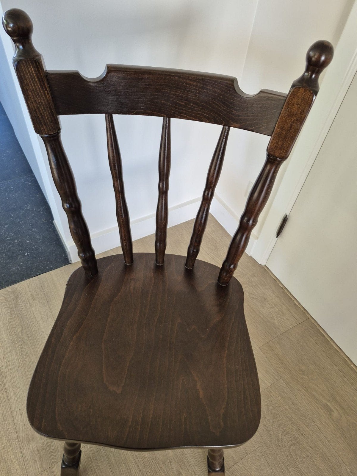 6 eiken stoelen, Ophalen