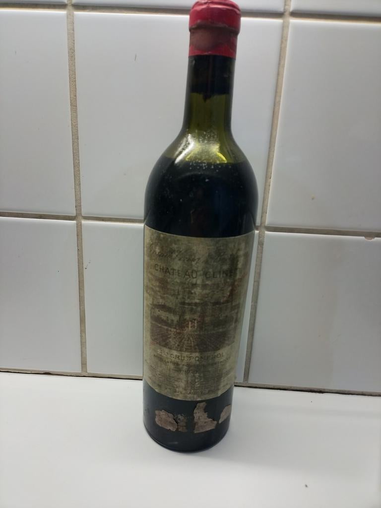 Château Clinet 1943 mis en bouteille au château, Ophalen