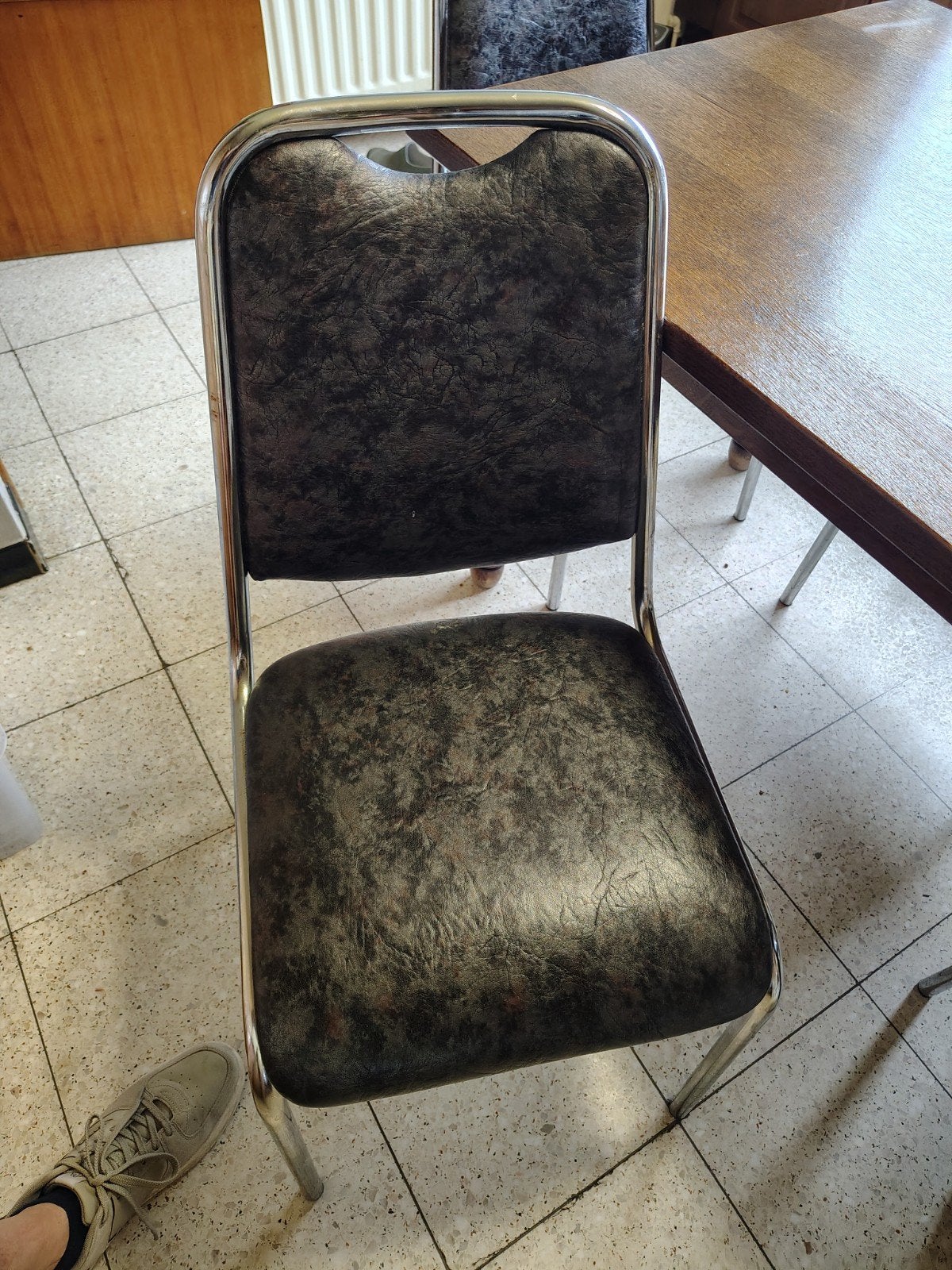 Keukentafel met 4 stoelen, Enlèvement