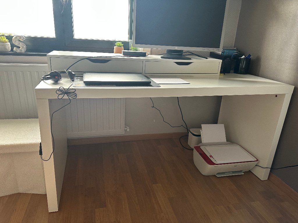 Bureau + opzetstuk + ladeblok, Huis en Inrichting, Ophalen, Gebruikt, Spaanplaat of MDF, Met wielen
