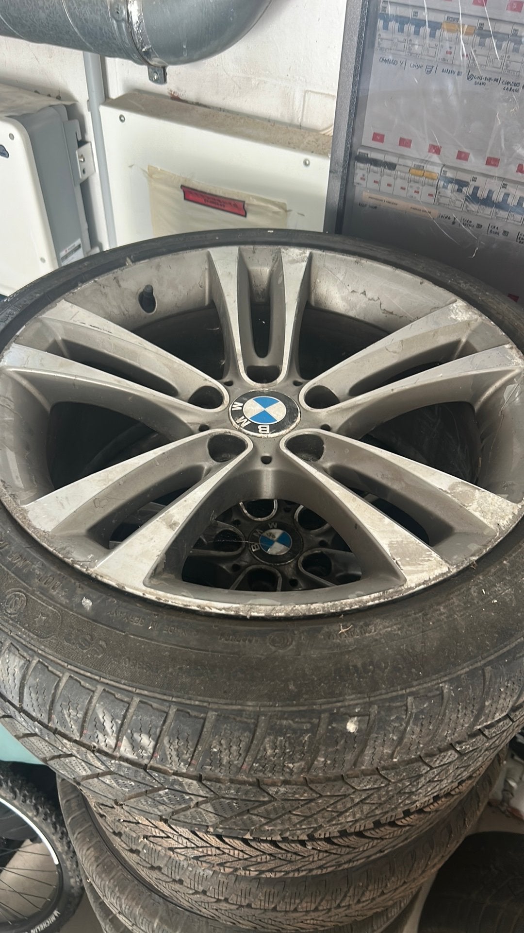 4 jantes BMW 3gt f34 pneu hivers 18", Enlèvement, Comme neuf