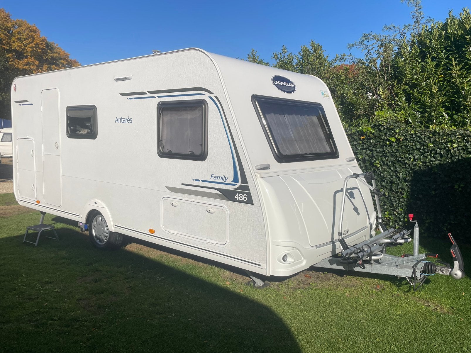 Caravelair 486, 6 persoons, Mover, Voortent, Bj 2018, Caravanes & Camping, Entreprise, Jusqu'à 6, Lit transversal, Caravelair