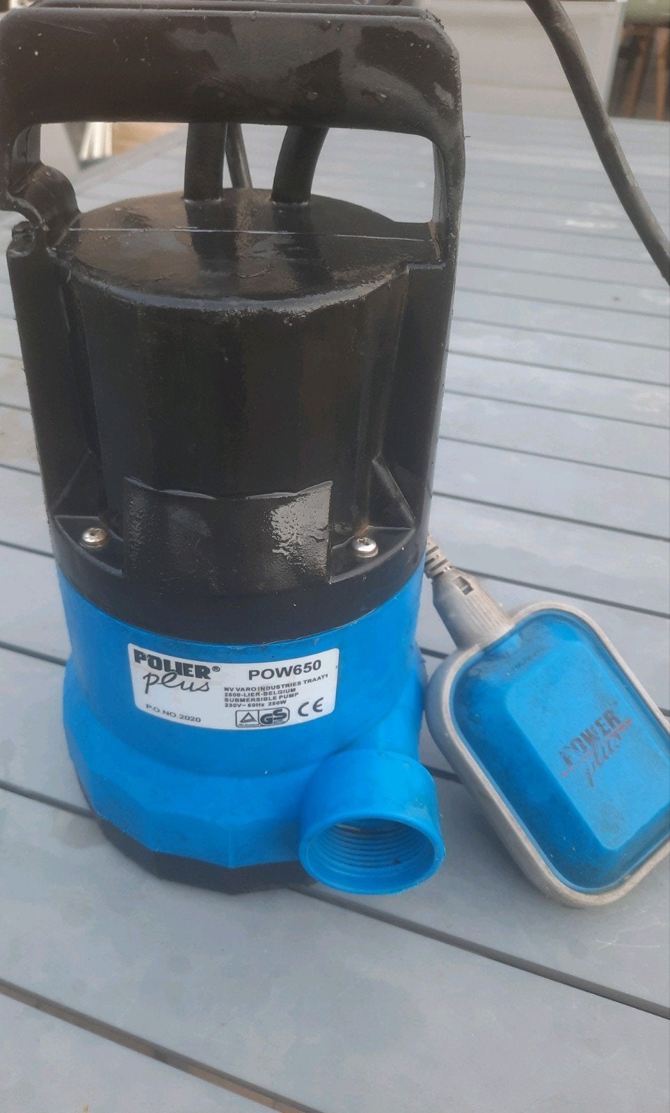 Dompelpomp vuilwater, Ophalen, Dompelpomp