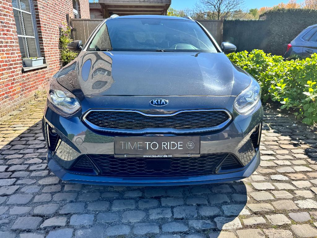 KIA Ceed SW PHEV / KIA garantie tot 09/2027, Autos, Kia, Argent ou Gris, Achat, Euro 6, Entreprise