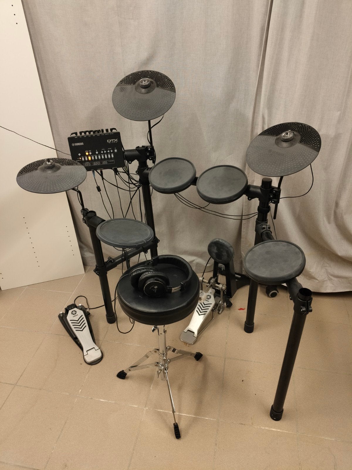 batterie électronique Yamaha DTX452K, Musique & Instruments, Enlèvement, Comme neuf, Yamaha, Électronique