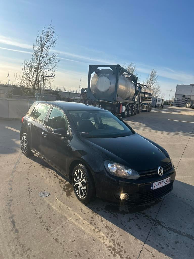 Golf 6 Volkswagen -2011- benzine - euro 5, Euro 5, Achat, 1750 kg, Carnet d'entretien